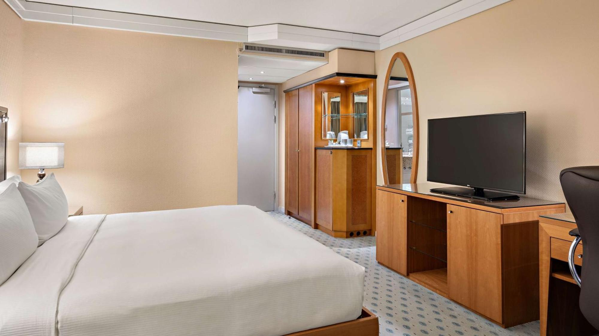 Double Room,1592043722:JPEG