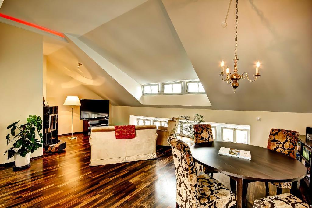 Penthouse-Apartment mit 2 Schlafzimmern